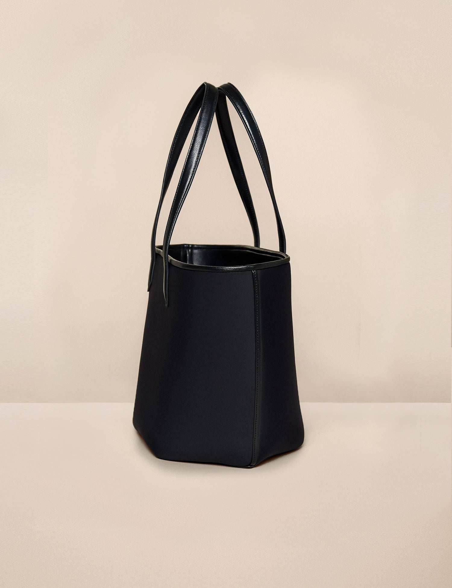 large black carryall tote