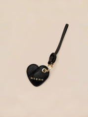 Black Leather AirTag Keychain