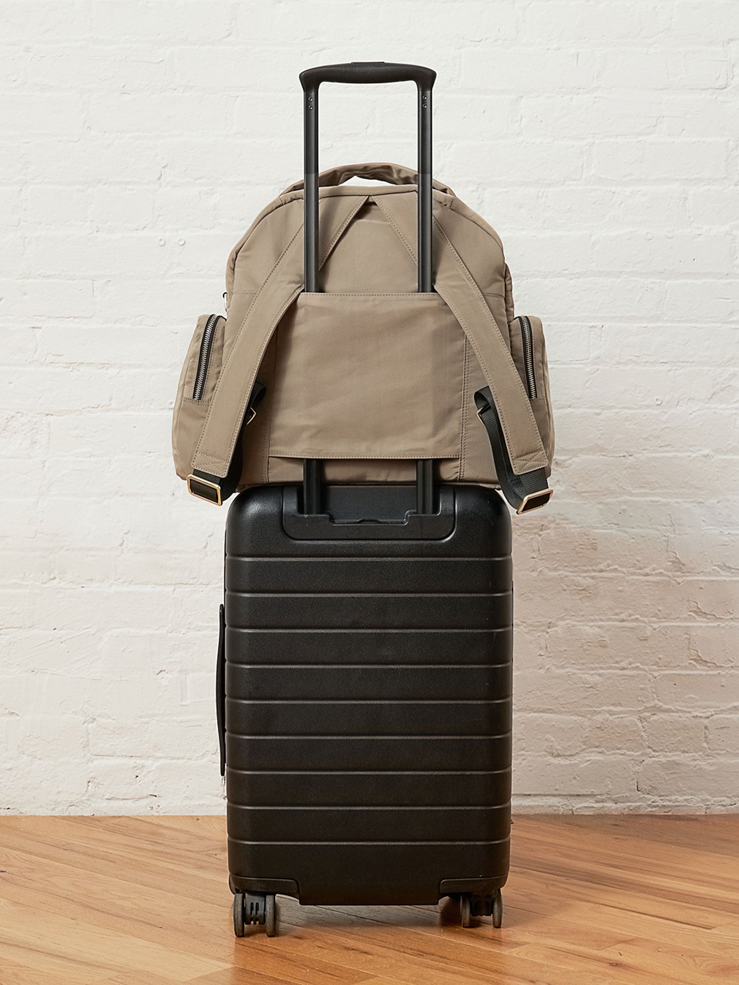 4-in-1 Icon Backpack | Smart Backpacks For Travel – BEE AND KIN