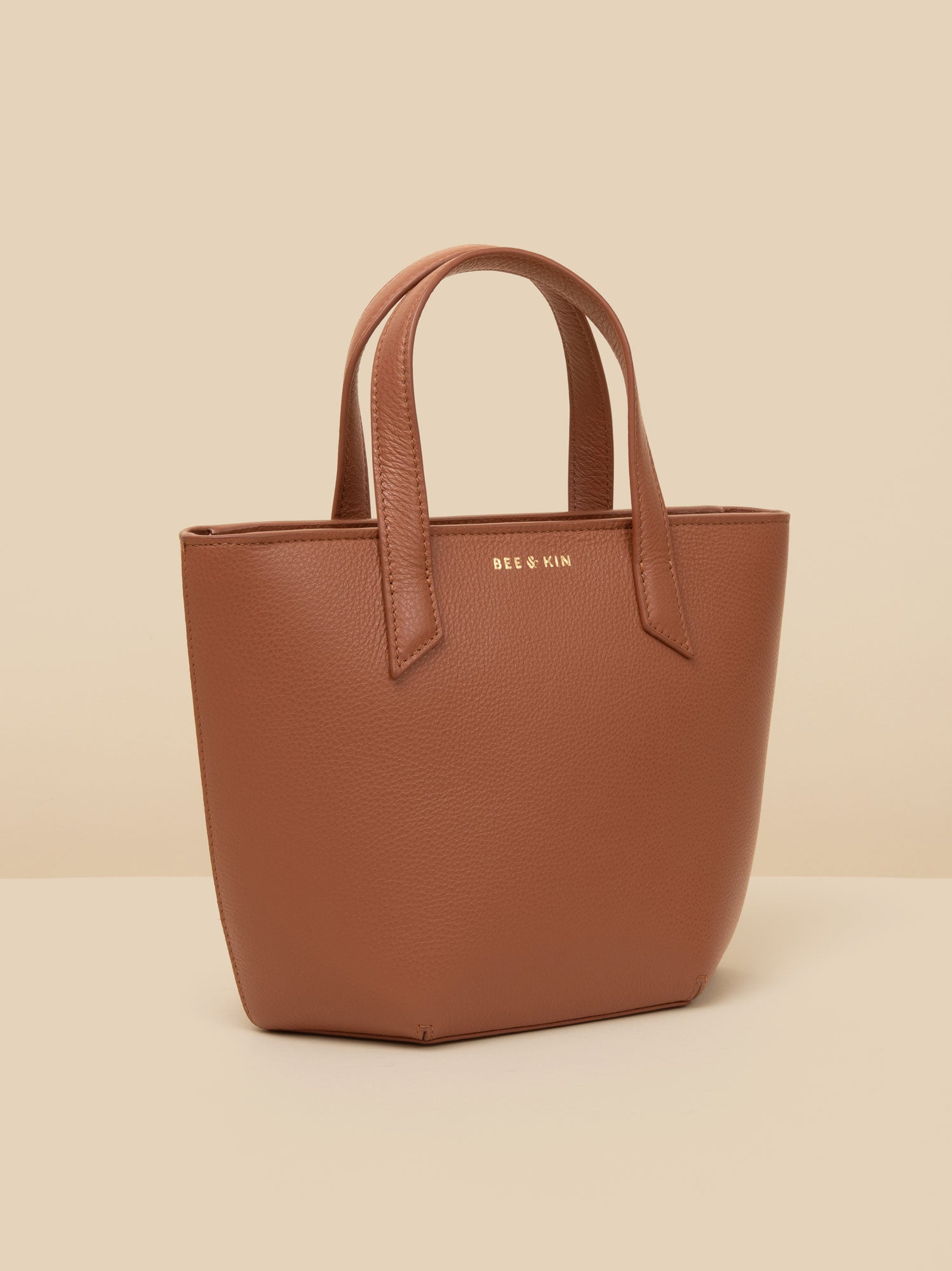 Kin cross body bag Clearance